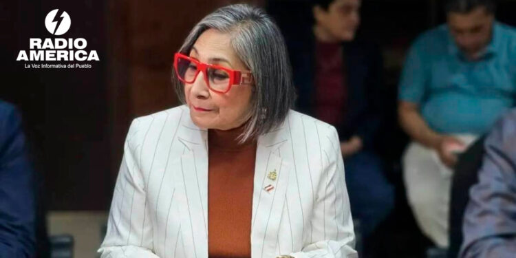 Maribel Espinoza_radioamérica jpg