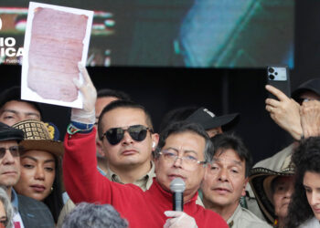 Petro_radioamérica jpg