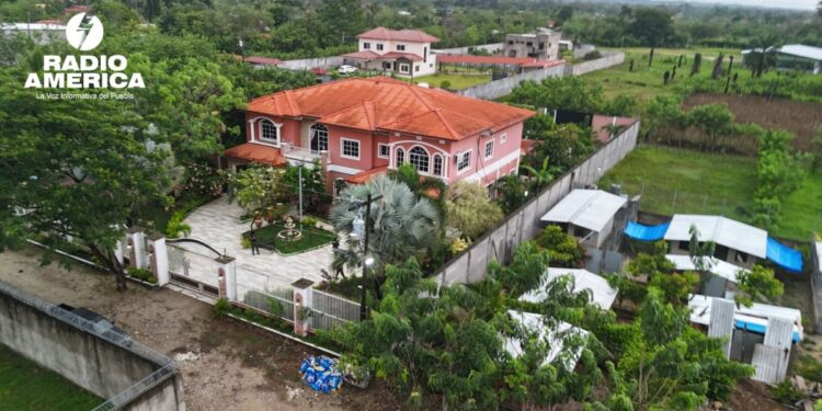 MP allana e inspecciona bienes de supuesto socio del narcotraficante Bayron Ruiz en Atlántida