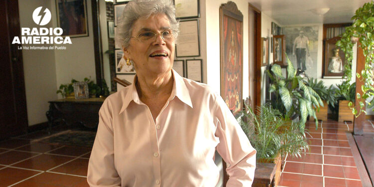 Violeta Barrios de Chamorro_radioamérica jpg