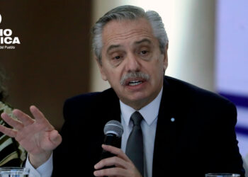 Alberto Fernández_radioamérica jpg