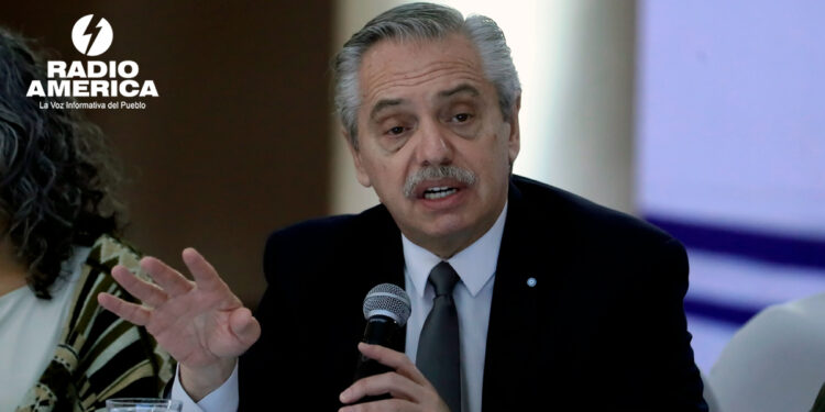 Alberto Fernández_radioamérica jpg