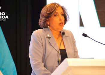 Anabel Gallardo_radioamérica jpg