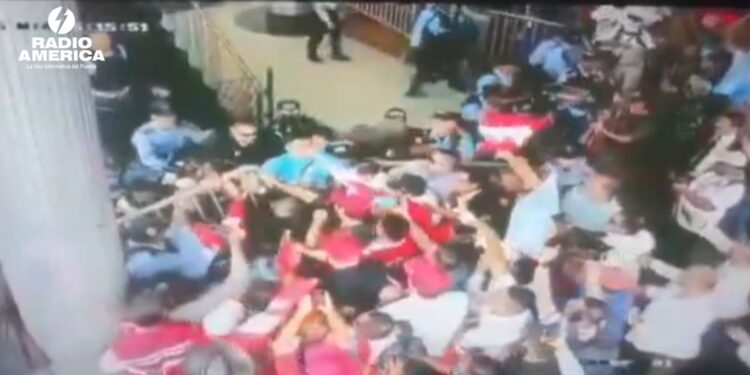 Congreso Nacional "condena los actos violentos protagonizados por diputados liberales y simpatizantes"