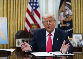 Trump anuncia nuevos aranceles del 30 % para México
