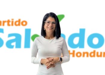 Fátima Mena: Resolución del TJE es un acuerdo político del tripartidismo