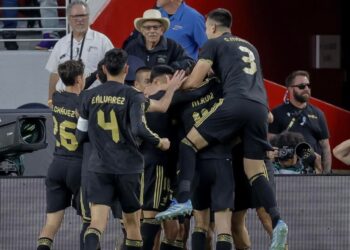 1-0. México vence con sufrimiento a Honduras y se clasifica a la final de la Copa Oro