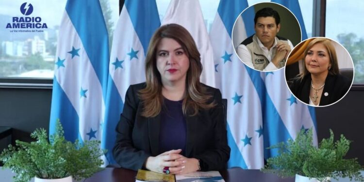 La presidenta del CNE, Cossette López, emitió una convocatoria dirigida a los consejeros propietarios Ana Paola Hall y Marlon Ochoa.