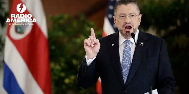 Rodrigo Cháves_radioamérica jpg