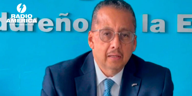 Santiago Herrera_radioamérica jpg