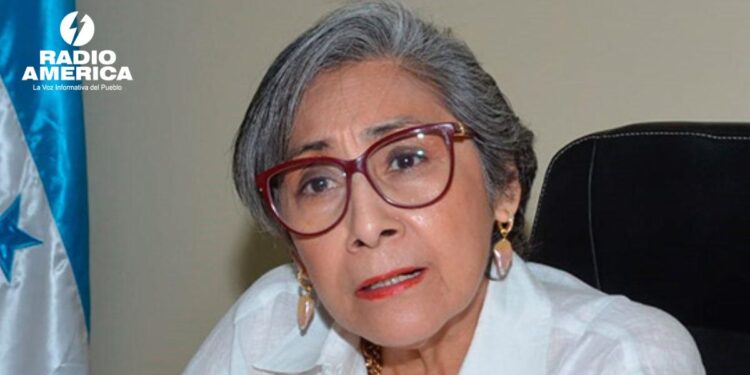 Maribel Espinoza denuncia “extorsión política” por parte de Libre para «controlar» el Consejo Nacional Electoral