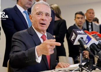 Álvaro Uribe_radioamérica jpg