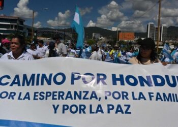 Vatican News: Católicos y evangélicos llaman a la unidad y al voto en Honduras en caminata