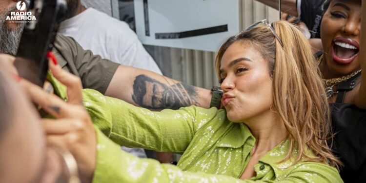 La colombiana Karol G protagonizará el medio tiempo del juego de la NFL en São Paulo