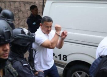Juez dicta arresto domiciliario al diputado nacionalista Nelson Márquez