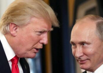 Putin acepta reunirse la próxima semana con Trump para mitigar su ira por la guerra