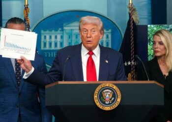 Trump pone a la Policía de Washington bajo control federal y activa la Guardia Nacional