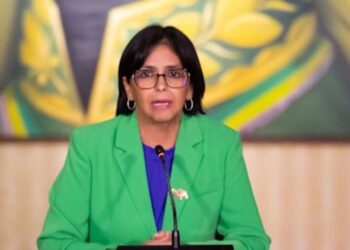 Vicepresidenta venezolana dice que fiscal de EEUU sigue con "ridículo show" contra Maduro