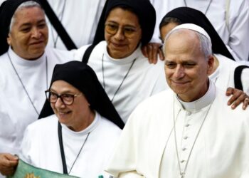 El papa espera el "éxito" de las negociaciones de paz para el cese de las guerras