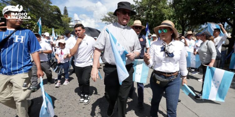 Iglesias católica evangélica