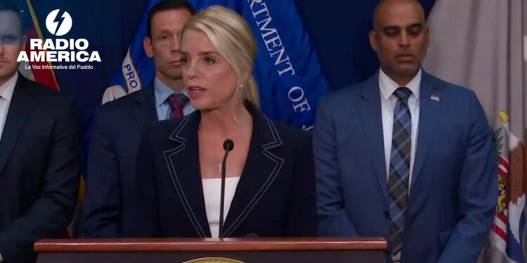 Pamela Bondi_radioamérica jpg