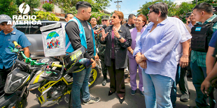Xiomara Castro_radioamérica jpg