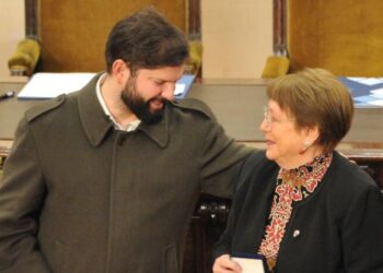 Boric propone a Bachelet para Secretaría General de la ONU pese al rechazo de la oposición
