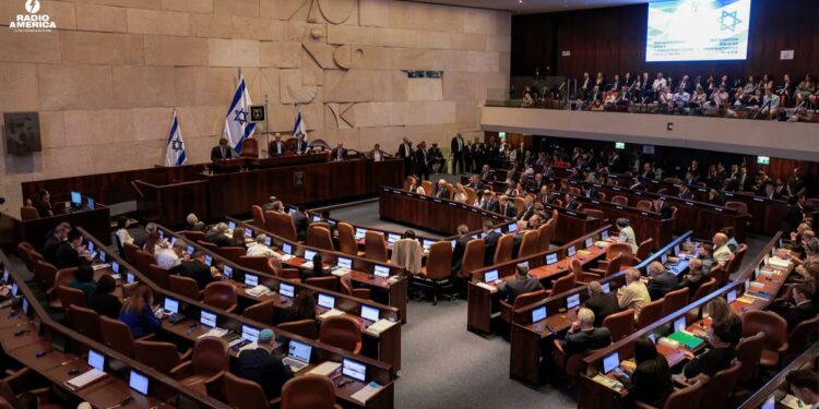 El Parlamento israelí aprueba en primera lectura la pena de muerte para terroristas