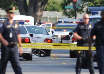 Al menos un muerto y nueve heridos deja el tiroteo en una iglesia en Míchigan