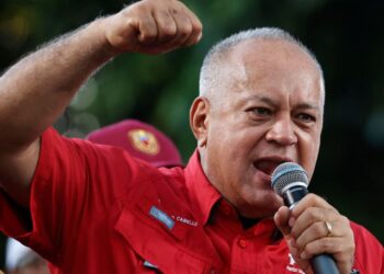 Venezuela dice que devolvió a EEUU a un ciudadano norteamericano deportado por Washington