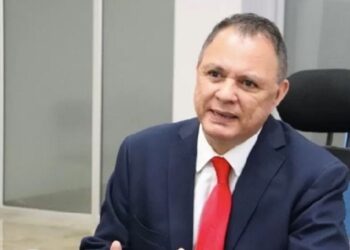 Antonio García, renuncia al Partido Libertad y Refundación