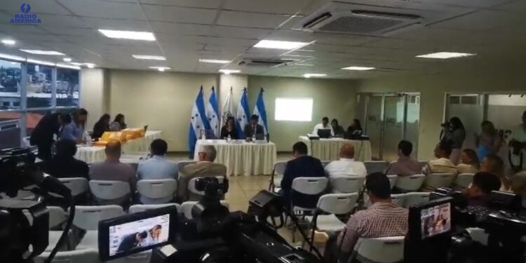 CNE recibe ofertas para contratación de servicios satelitales de conectividad electoral