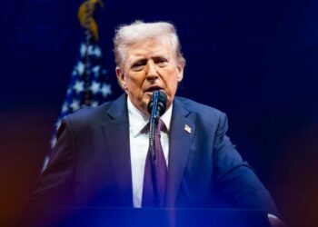 Trump denuncia la violación del espacio aéreo de Polonia por parte de Rusia