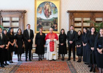 Xiomara Castro se reúne con León XIV y trata la situación social regional en el Vaticano