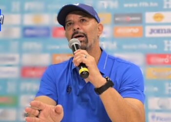 Figueroa reconoce errores y valora triunfo hondureño