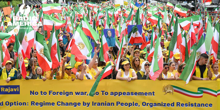 Iraníes_radioamérica jpg