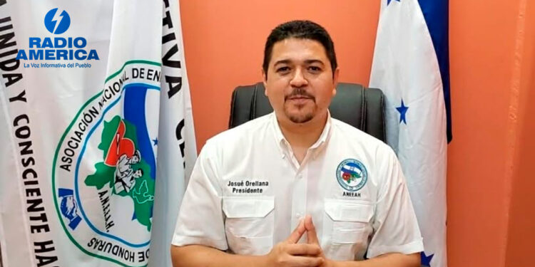 Josué Orellana_radioamérica jpg