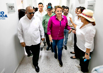 Xiomara Castro_radioamérica jpg