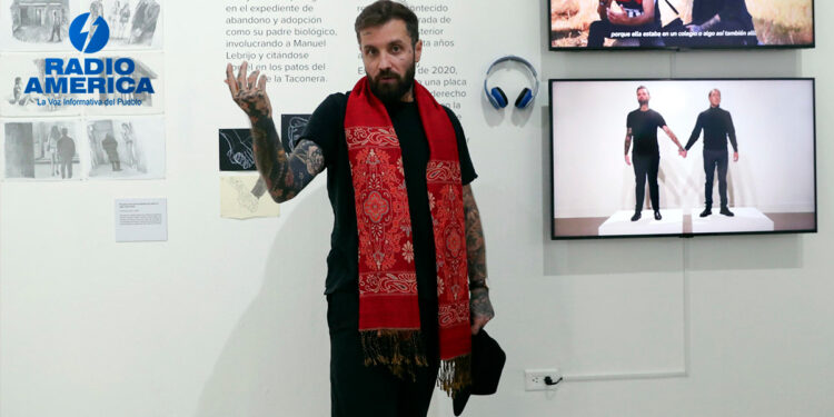 Abel Azcona_radioamérica jpg