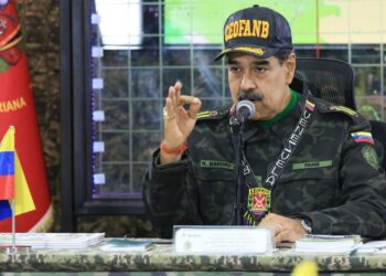 Venezuela exige a EE.UU. cesar "postura guerrerista" tras denunciar incursión de aeronaves