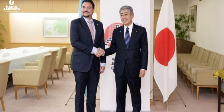 El canciller hondureño acuerda reforzar relaciones con Japón durante su visita a la Expo de Osaka