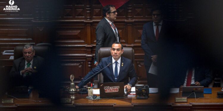 El Congreso de Perú destituye de manera exprés a la presidenta Dina Boluarte
