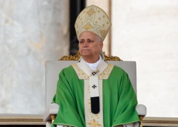 El papa deseó que Perú pueda continuar el caminó de la reconciliación y el diálogo
