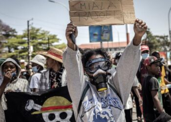 La generación Z celebra el golpe de Estado militar en Madagascar
