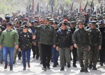 Venezuela activa un plan de defensa en cuatro estados occidentales ante la «amenaza» de EE.UU.