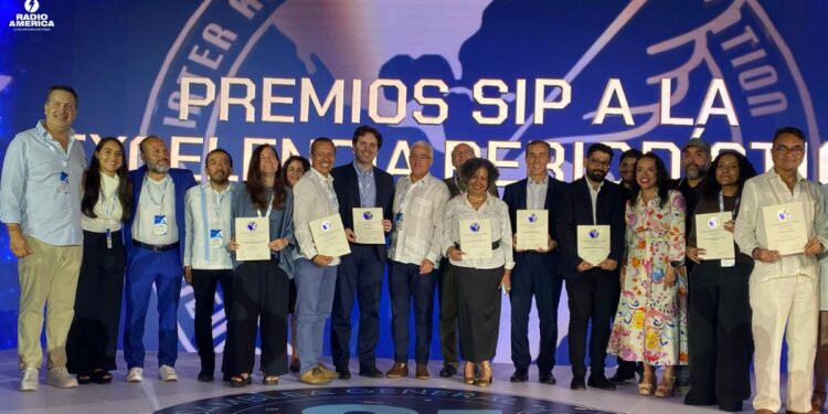 SIP entrega los Premios a la Excelencia Periodística 2025 a trabajos de ...
