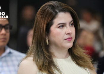 Cossette López-radioamérica jpg