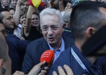 Álvaro Uribe