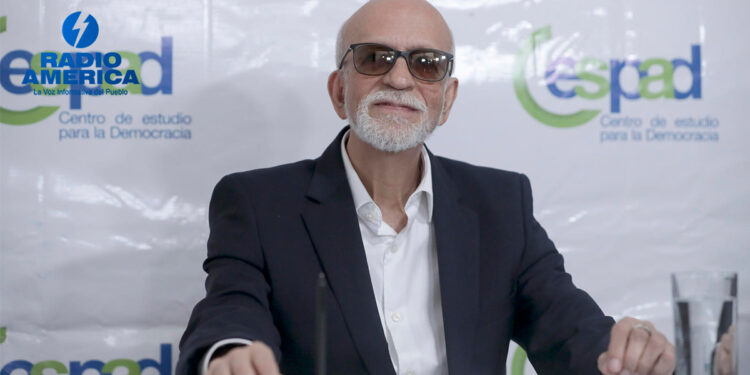 Gustavo Irías_radioamérica jpg