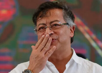 Gustavo Petro_radioamérica jpg
